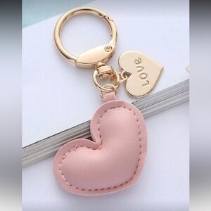 🩷NEW Pink Heart Keychain/Charm W/ Gold Accents🩷